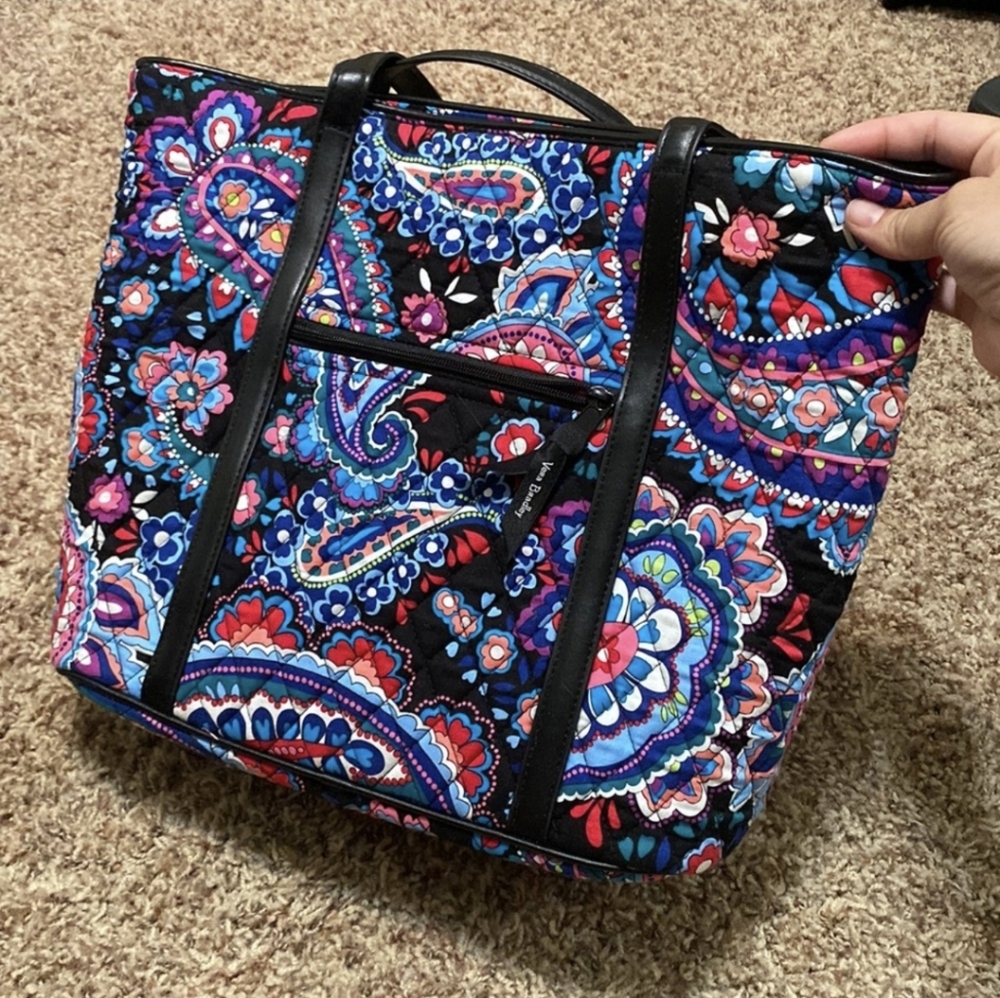 Vera Bradley Tote